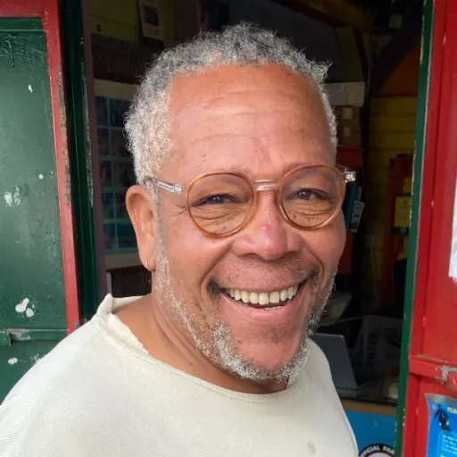 Interview de René Jasor de Anse Caraibe Plongée : L’expérience de la plongée sous-marine en Guadeloupe